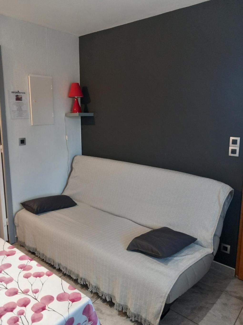 Maison Micden Saint-Jean-Pla-de-Corts Bagian luar foto